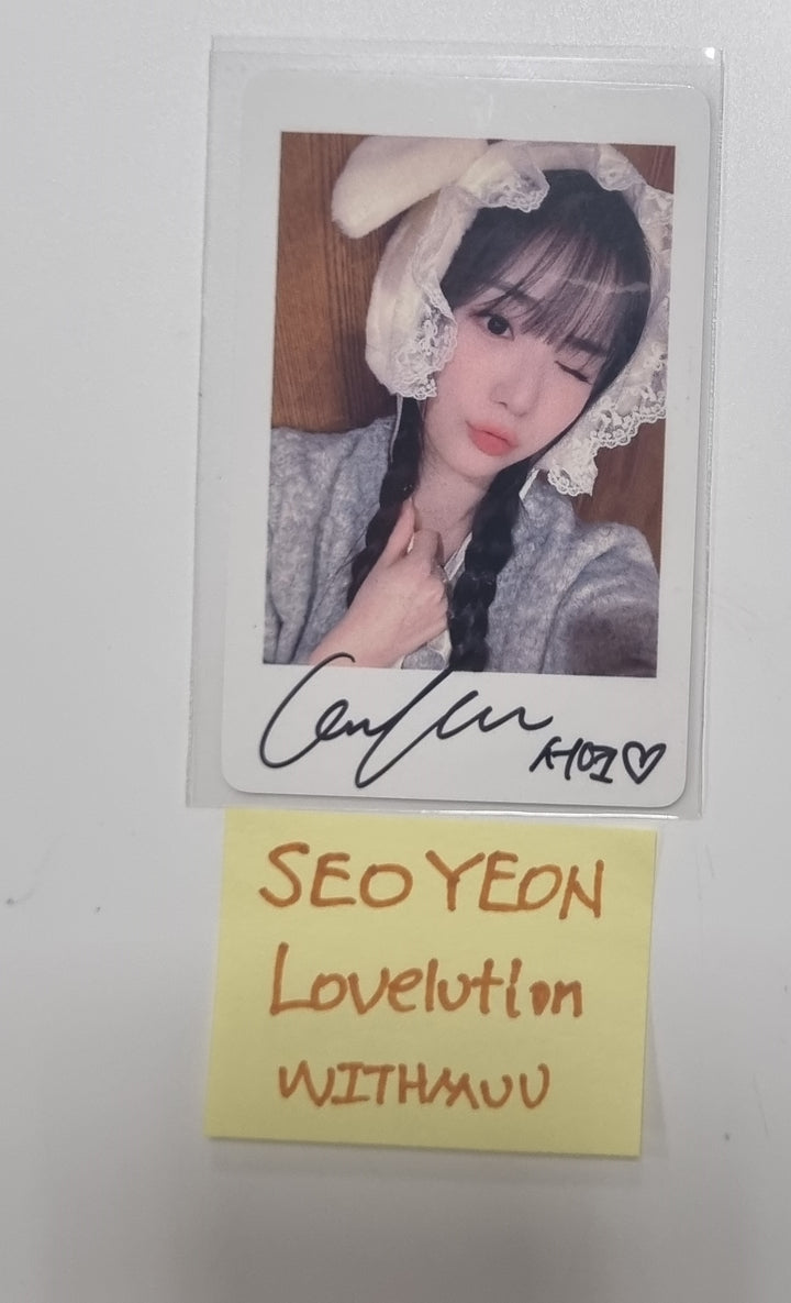 Seoyeon (Of TripleS) "LOVElution : MUHAN" - Hand Autographed(Signed) Polaroid Type Photocard [23.11.21] - HALLYUSUPERSTORE
