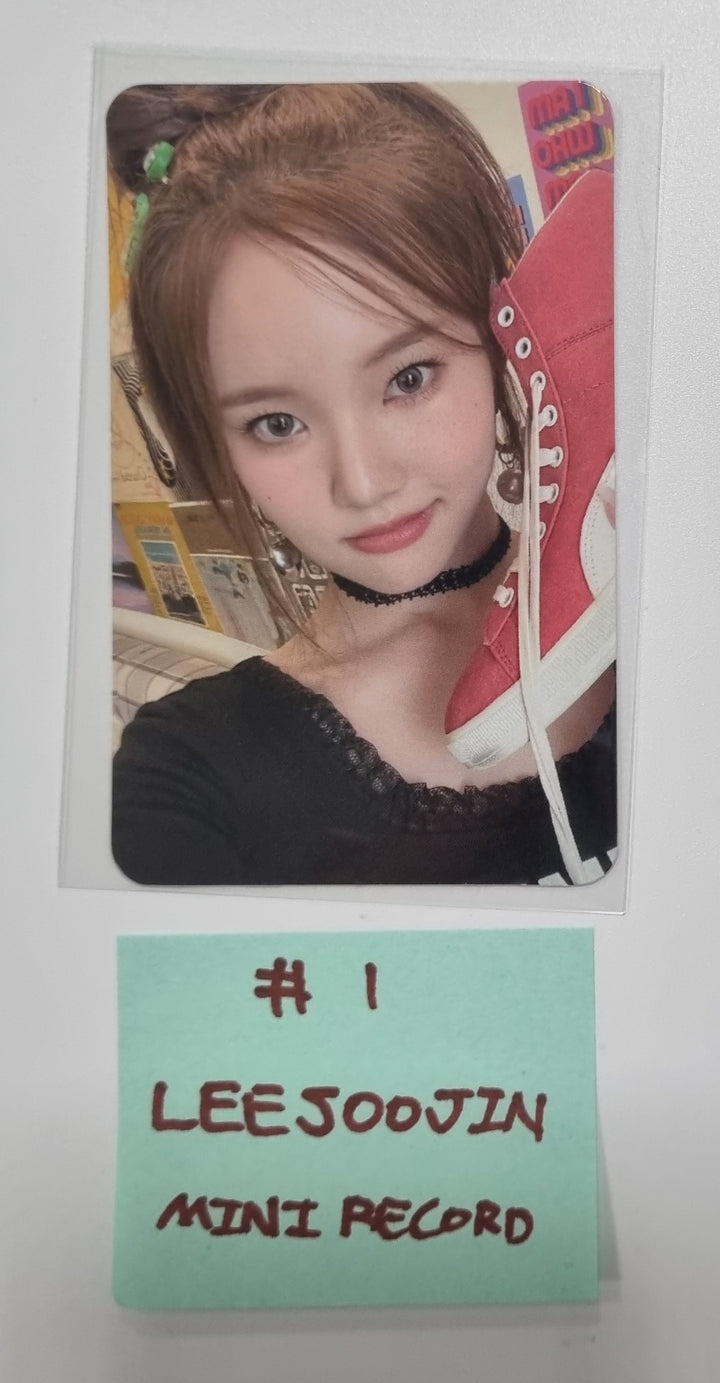 Weeekly "ColoRise" 5th mini - Mini Record Fansign Event Photocard [Platform Ver.] [23.11.22] - HALLYUSUPERSTORE