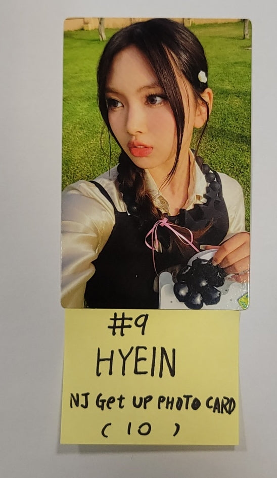 NEW JEANS "Hang out with NewJeans X LINE FRIENDS" - Official MD NJ Get UP Photocard [23.11.24] - HALLYUSUPERSTORE