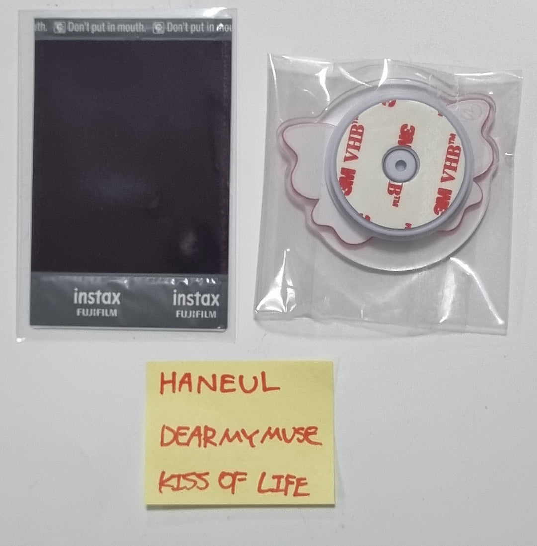 HANEUL (Of KISS OF LIFE) "KISS OF LIFE" - Hand Autographed(Signed) Polaroid + Hand Grip Tok [23.12.07] - HALLYUSUPERSTORE