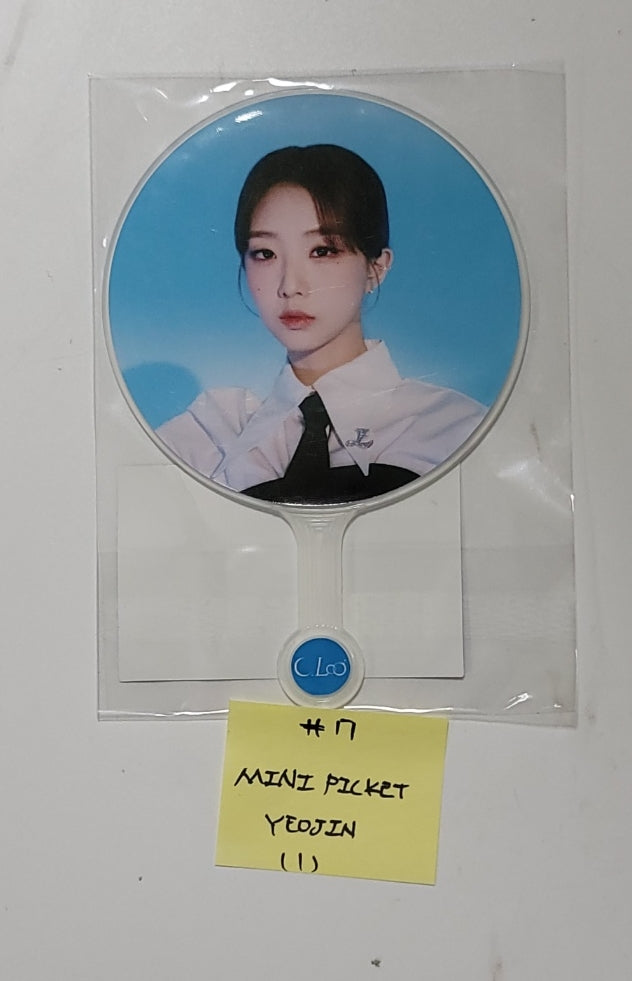 Loossemble "Loossemble" - Official MD [Acrylic Keyring, Mini Image Picket, Roulette Badge, Photocard Binder, Chiffon Fabric Poster, Sweat Shirts] [23.12.07] - HALLYUSUPERSTORE