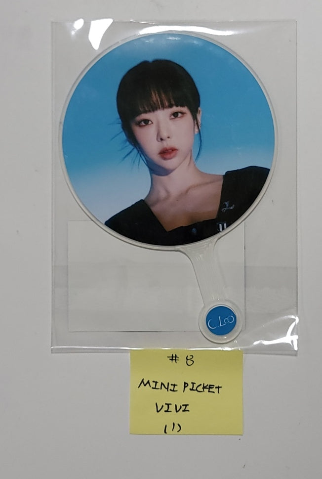 Loossemble "Loossemble" - Official MD [Acrylic Keyring, Mini Image Picket, Roulette Badge, Photocard Binder, Chiffon Fabric Poster, Sweat Shirts] [23.12.07] - HALLYUSUPERSTORE