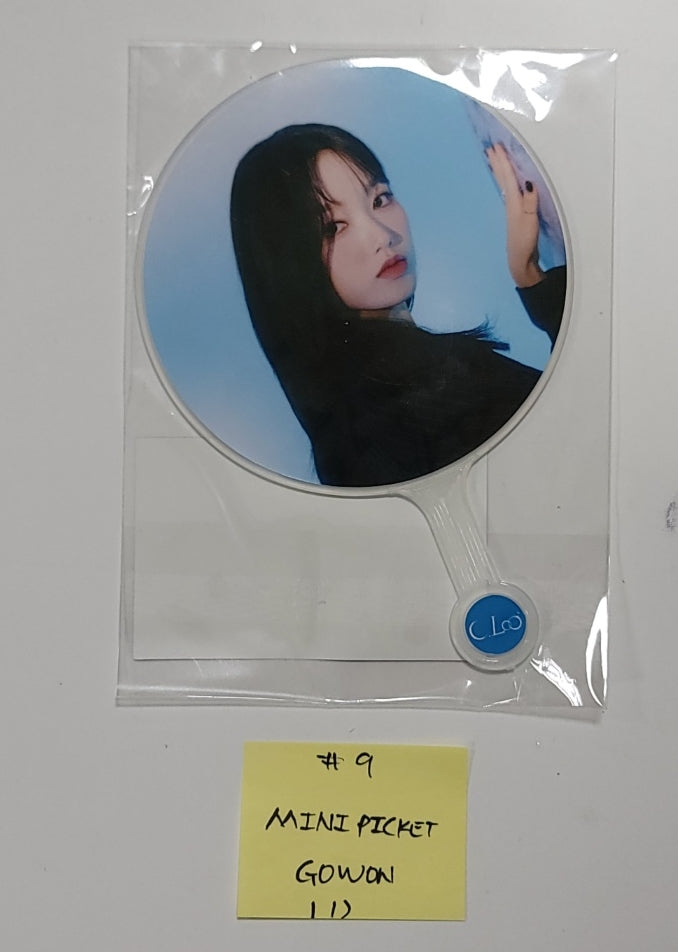 Loossemble "Loossemble" - Official MD [Acrylic Keyring, Mini Image Picket, Roulette Badge, Photocard Binder, Chiffon Fabric Poster, Sweat Shirts] [23.12.07] - HALLYUSUPERSTORE