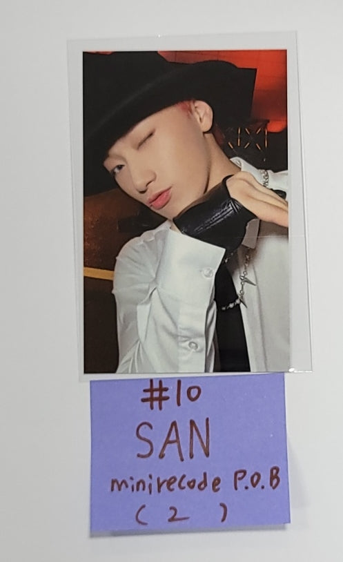 ATEEZ "THE WORLD EP.FIN : WILL" - Minirecord Pre-Order Benefit Photocard [Platform Ver.] [23.12.11] - HALLYUSUPERSTORE