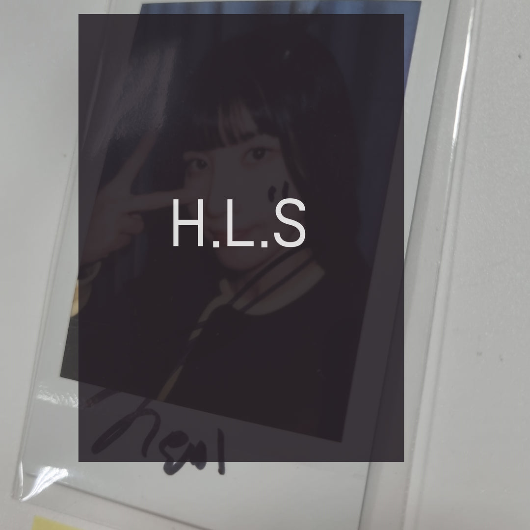 Kwon Eunbi 1st single "The Flash" - Hand Autographed(Signed) Polaroid [23.12.12] - HALLYUSUPERSTORE