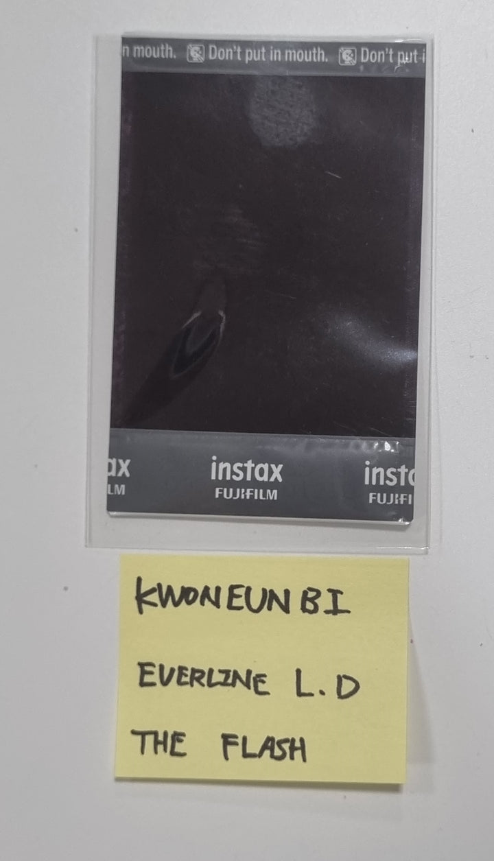 Kwon Eunbi 1st single "The Flash" - Hand Autographed(Signed) Polaroid [23.12.12] - HALLYUSUPERSTORE