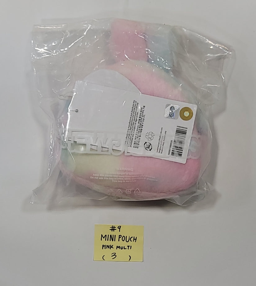 New Jeans - New Jeans x Line Friends Pop-Up Store Official MD (Plush Mini Pouch, Doll Closet, Plush Sticon, Medium-Sized Doll, Costume Plush, Plush House Slippers) [23.12.13] - HALLYUSUPERSTORE