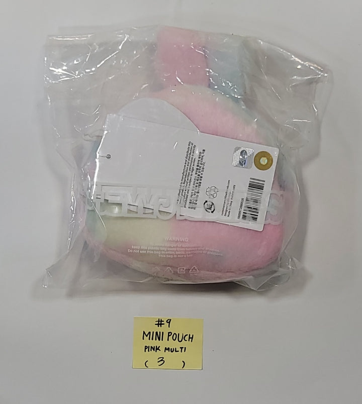 New Jeans - New Jeans x Line Friends Pop-Up Store Official MD (Plush Mini Pouch, Doll Closet, Plush Sticon, Medium-Sized Doll, Costume Plush, Plush House Slippers) [23.12.13] - HALLYUSUPERSTORE