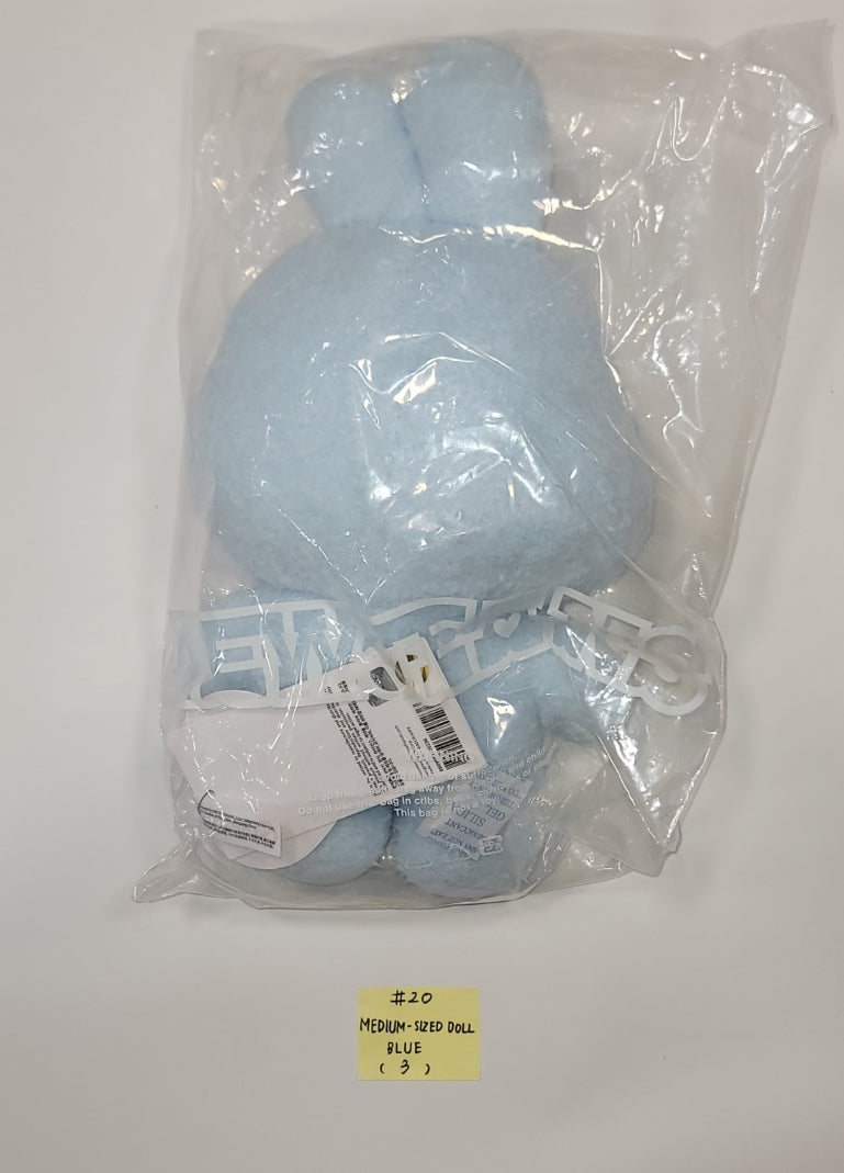 New Jeans - New Jeans x Line Friends Pop-Up Store Official MD (Plush Mini Pouch, Doll Closet, Plush Sticon, Medium-Sized Doll, Costume Plush, Plush House Slippers) [23.12.13] - HALLYUSUPERSTORE