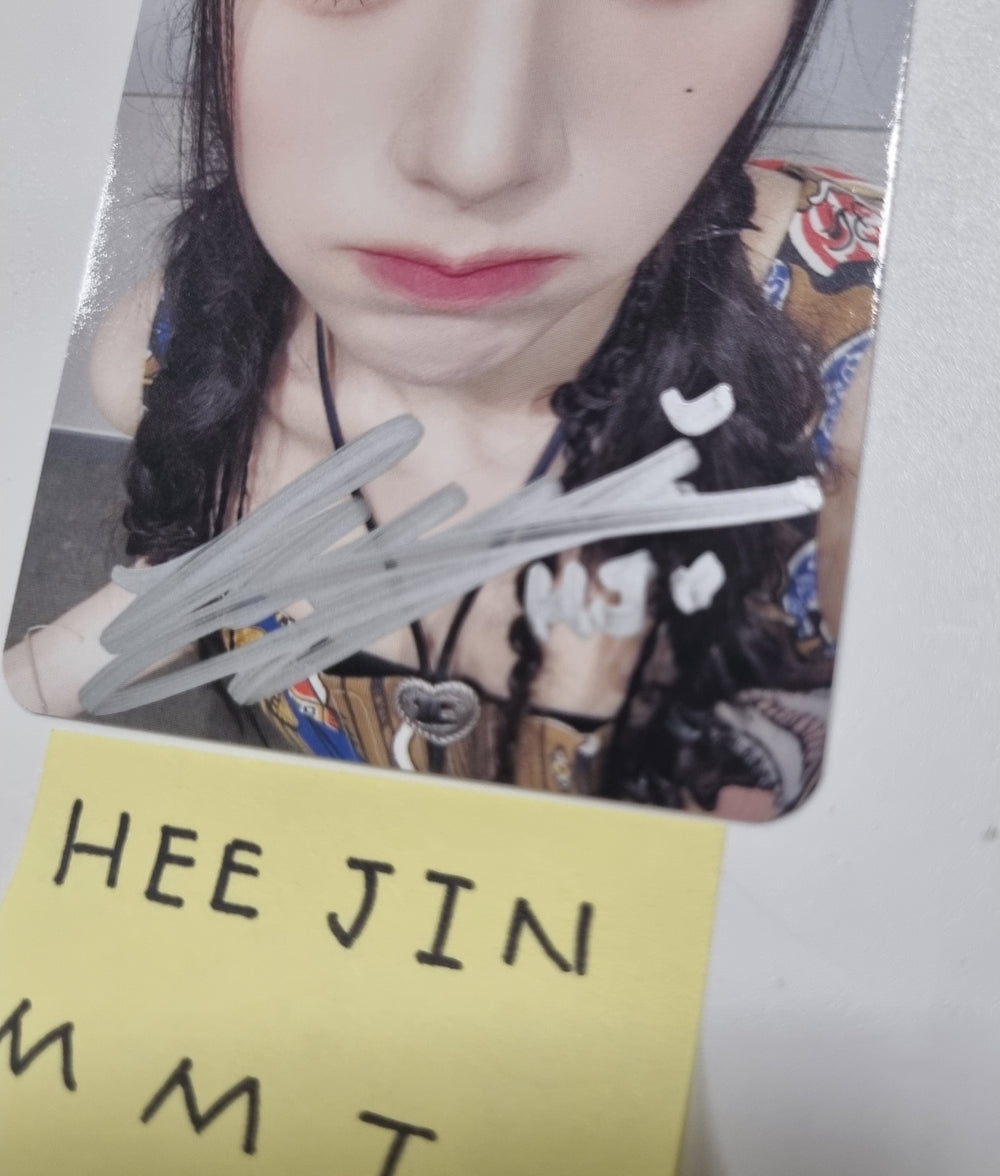 HeeJin 1st Mini "K" - Hand Autographed(Signed) Mini Postcard [23.12.13] - HALLYUSUPERSTORE