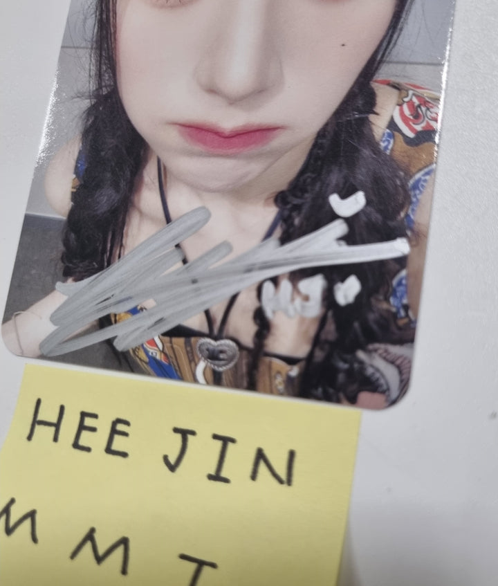 HeeJin 1st Mini "K" - Hand Autographed(Signed) Mini Postcard [23.12.13] - HALLYUSUPERSTORE