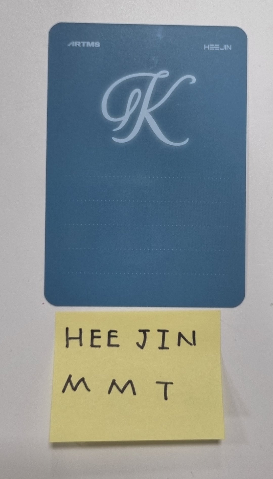 HeeJin 1st Mini "K" - Hand Autographed(Signed) Mini Postcard [23.12.13] - HALLYUSUPERSTORE