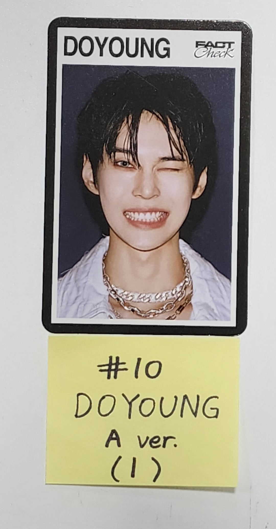 NCT 127 "Fact Check" 不可思議 展 : NCT 127 The 5th Album - SM Town Pop-Up Trading Photocard [A Ver] [23.12.13] - HALLYUSUPERSTORE