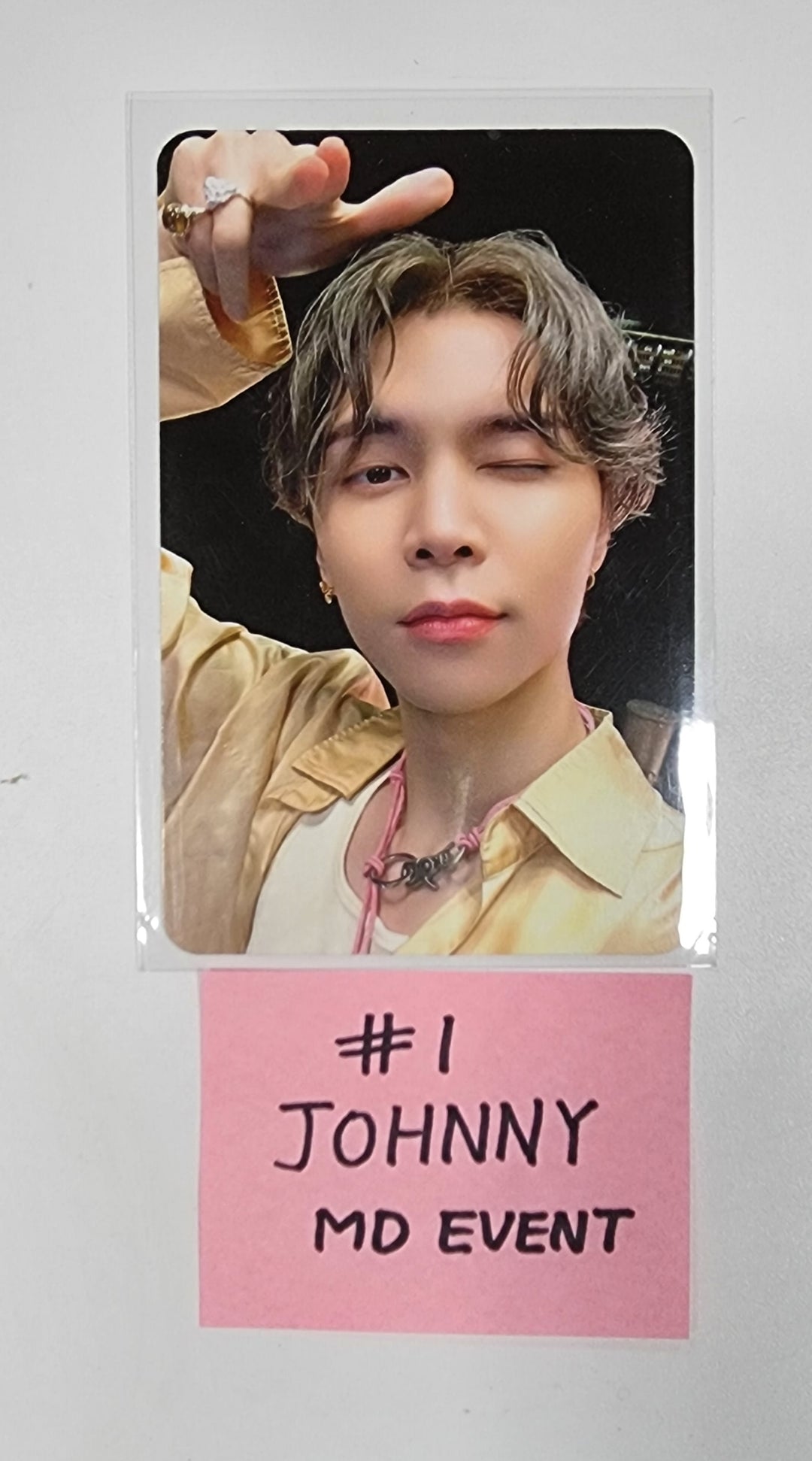 NCT 127 "Fact Check" - SM Town Pop-Up MD Event Photocard [23.12.13] - HALLYUSUPERSTORE
