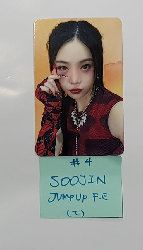 Soojin "아가씨" 1st EP - Jump Up Fansign Event Photocard [23.12.14] - HALLYUSUPERSTORE