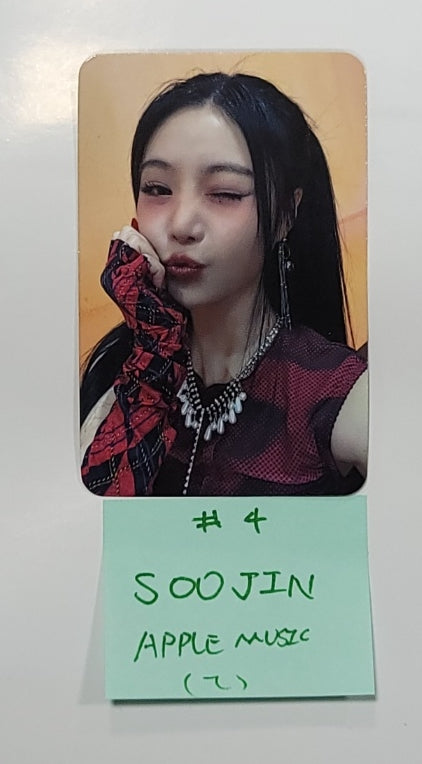 Soojin "아가씨" 1st EP - Apple Music Fansign Event Photocard [23.12.14] - HALLYUSUPERSTORE