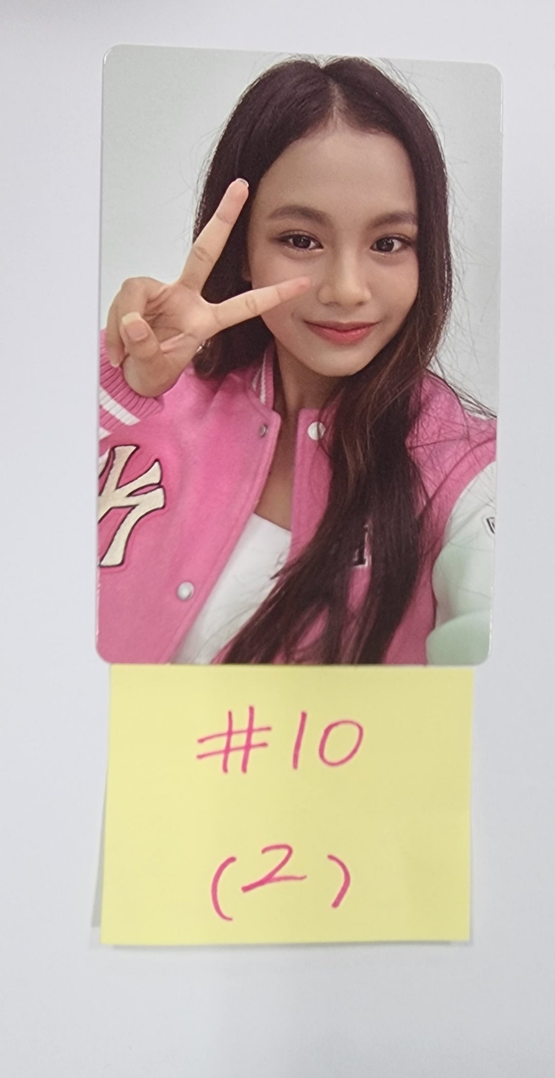UNIVERSE TICKET "UNIVERSE TICKET" - Official Photocard (1) [23.12.14] - HALLYUSUPERSTORE