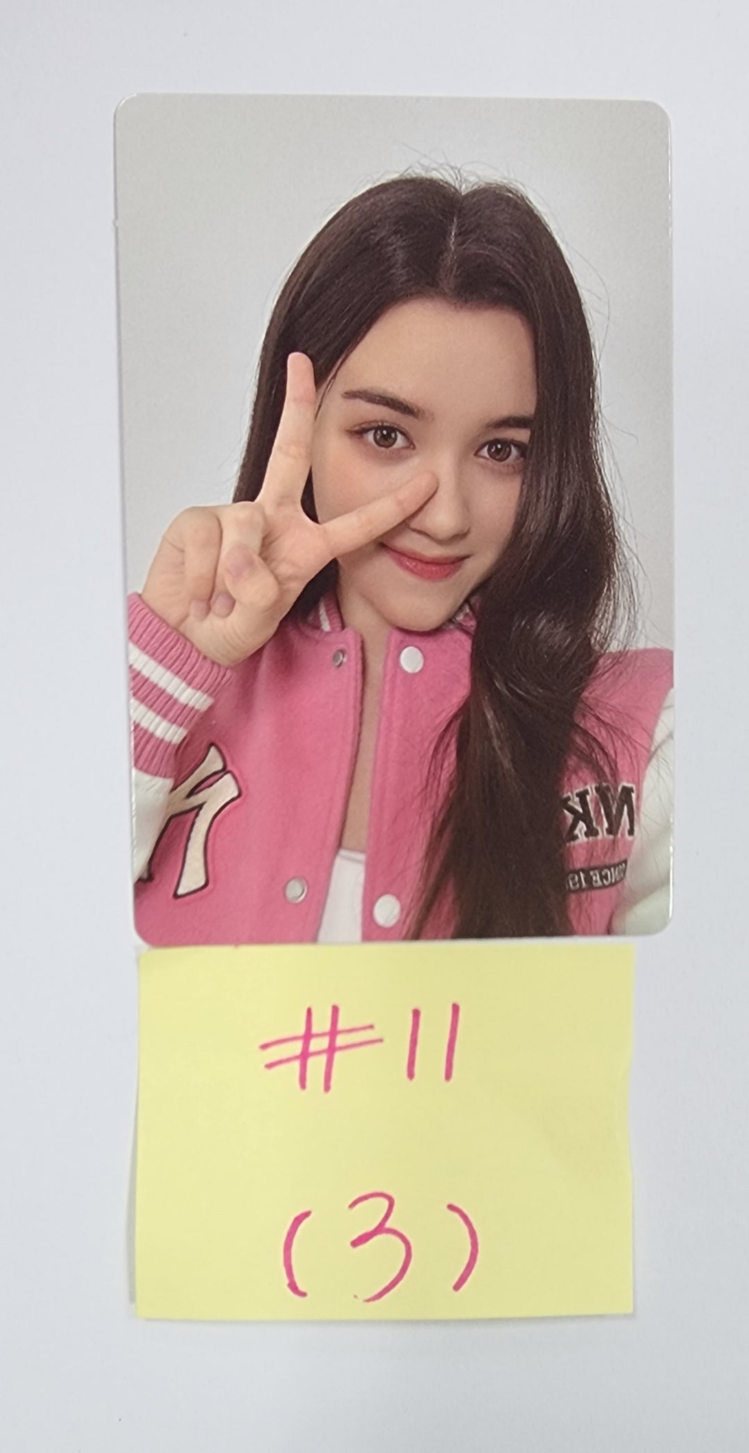 UNIVERSE TICKET "UNIVERSE TICKET" - Official Photocard (1) [23.12.14] - HALLYUSUPERSTORE