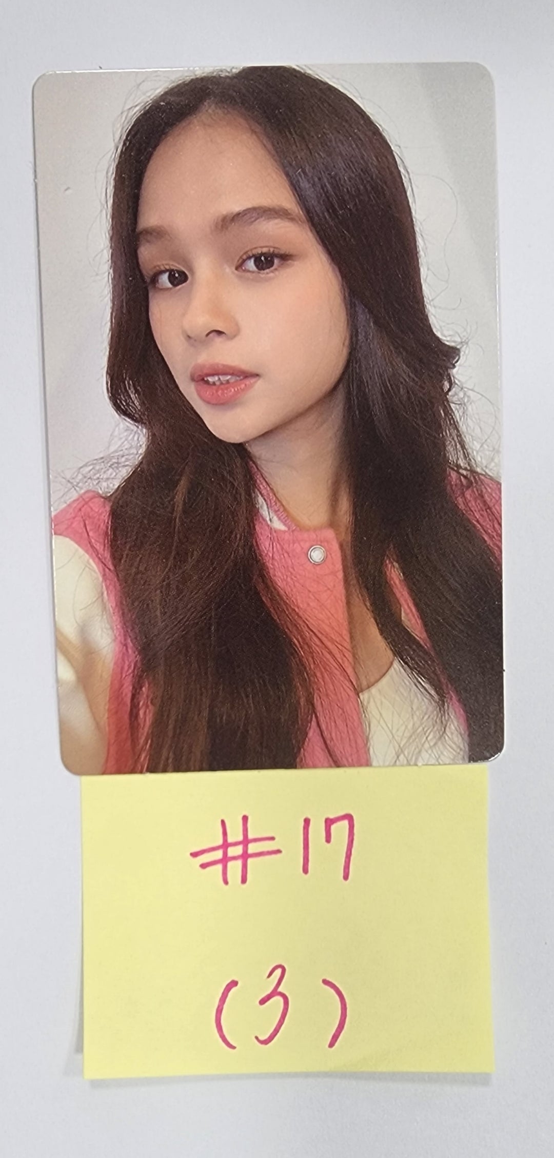UNIVERSE TICKET "UNIVERSE TICKET" - Official Photocard (1) [23.12.14] - HALLYUSUPERSTORE