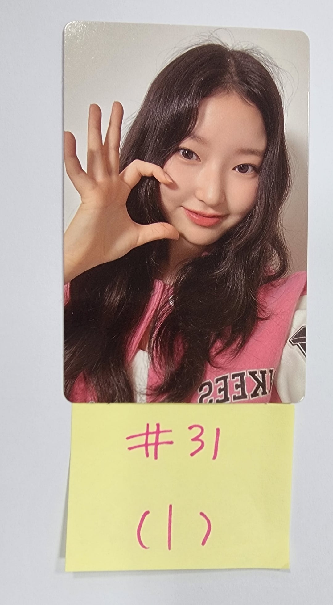 UNIVERSE TICKET "UNIVERSE TICKET" - Official Photocard (1) [23.12.14] - HALLYUSUPERSTORE