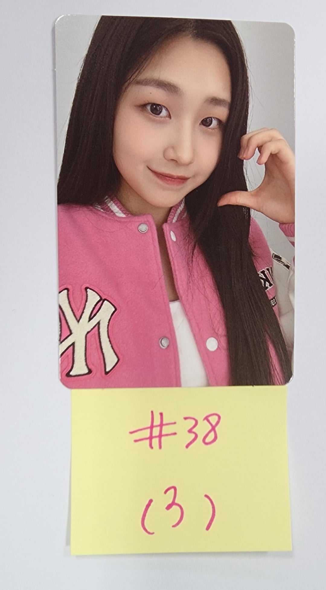UNIVERSE TICKET "UNIVERSE TICKET" - Official Photocard (2) [23.12.14] - HALLYUSUPERSTORE