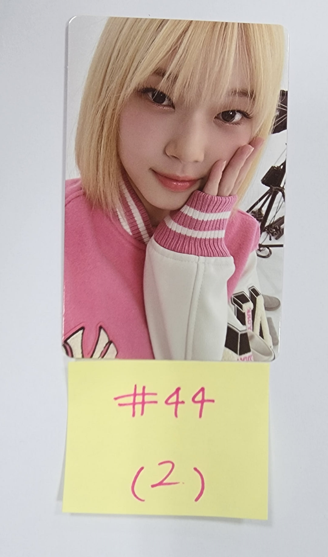 UNIVERSE TICKET "UNIVERSE TICKET" - Official Photocard (2) [23.12.14] - HALLYUSUPERSTORE