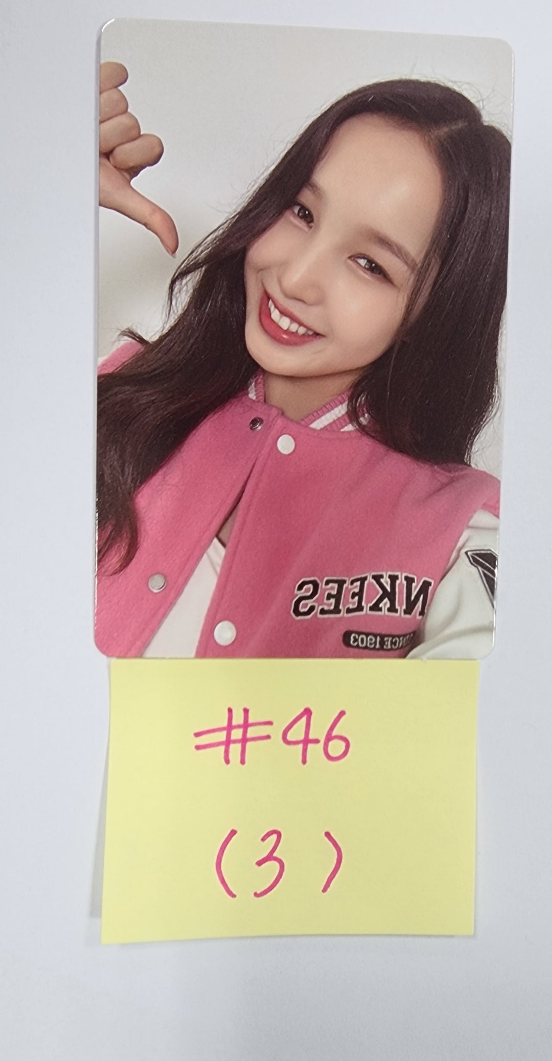 UNIVERSE TICKET "UNIVERSE TICKET" - Official Photocard (2) [23.12.14] - HALLYUSUPERSTORE