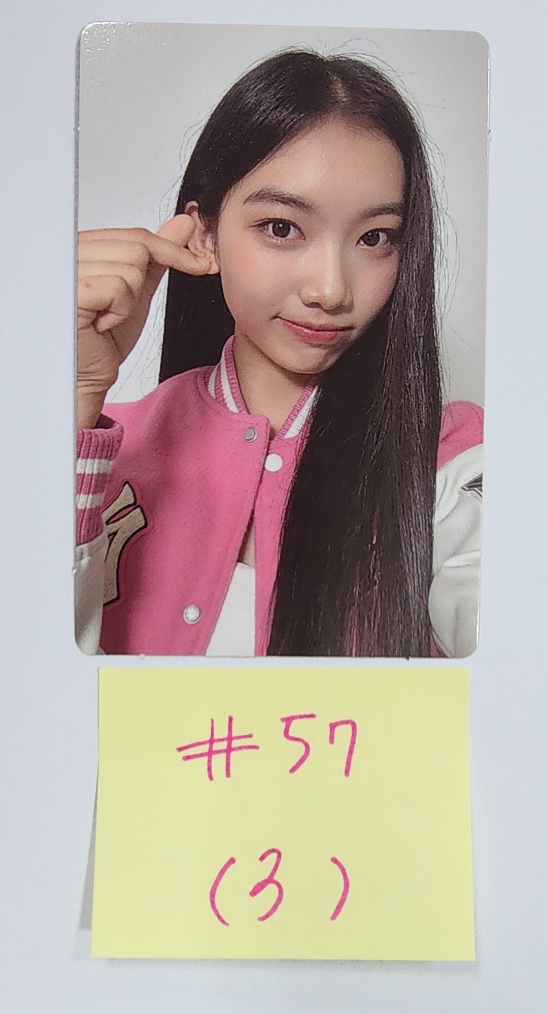 UNIVERSE TICKET "UNIVERSE TICKET" - Official Photocard (2) [23.12.14] - HALLYUSUPERSTORE