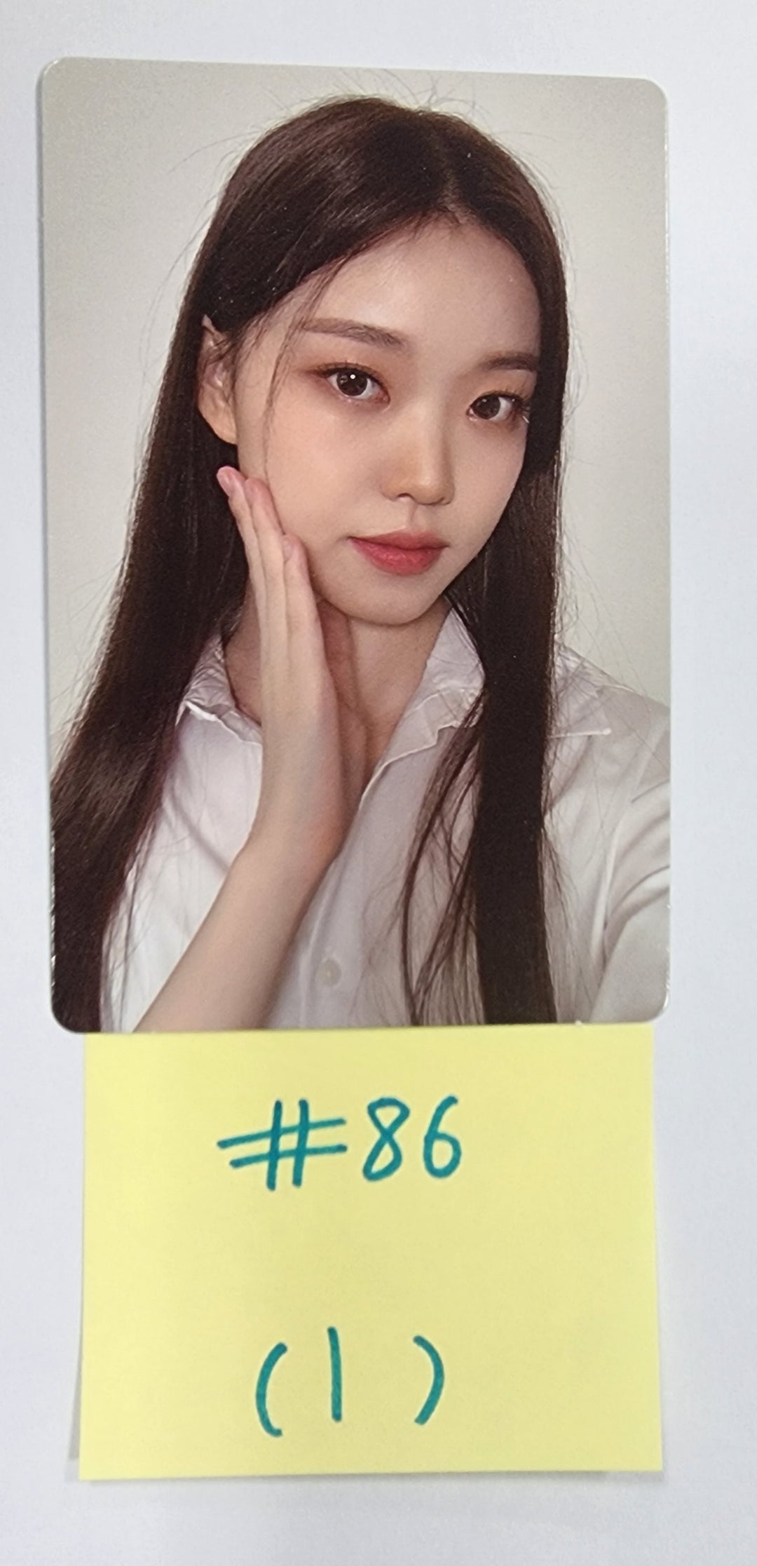 UNIVERSE TICKET "UNIVERSE TICKET" - Official Photocard (3) [23.12.14] - HALLYUSUPERSTORE