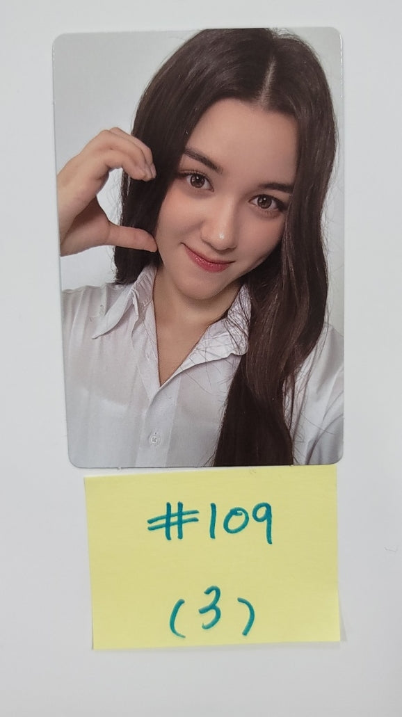 UNIVERSE TICKET "UNIVERSE TICKET" - Official Photocard (4) [23.12.14] - HALLYUSUPERSTORE