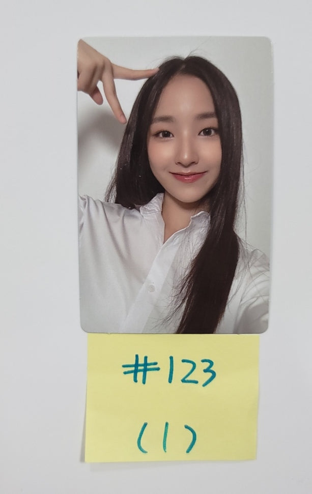 UNIVERSE TICKET "UNIVERSE TICKET" - Official Photocard (4) [23.12.14] - HALLYUSUPERSTORE
