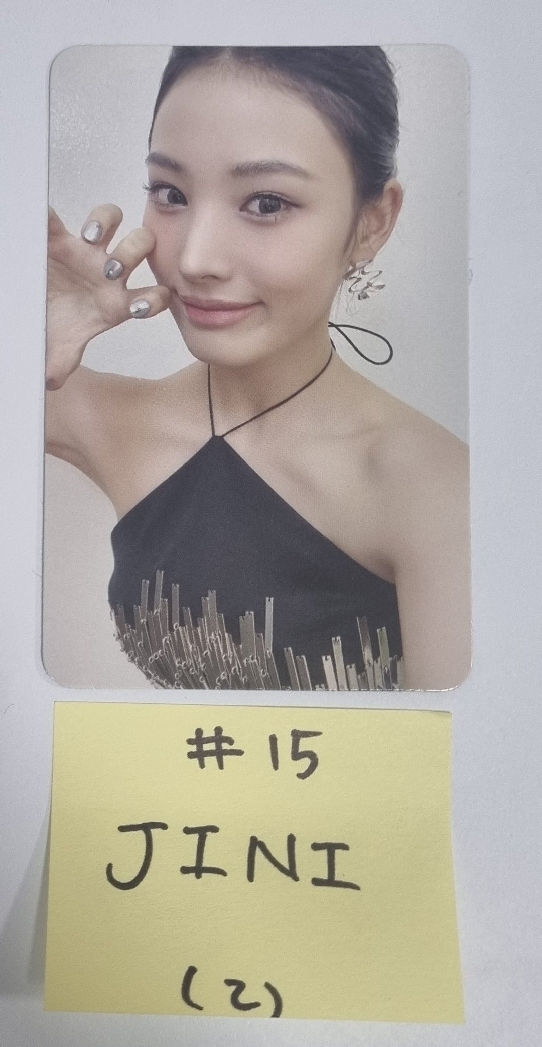 JINI "An Iron Hand In A Velvet Glove" - Official Photocard [Updated 23.12.15] [23.10.13] - HALLYUSUPERSTORE