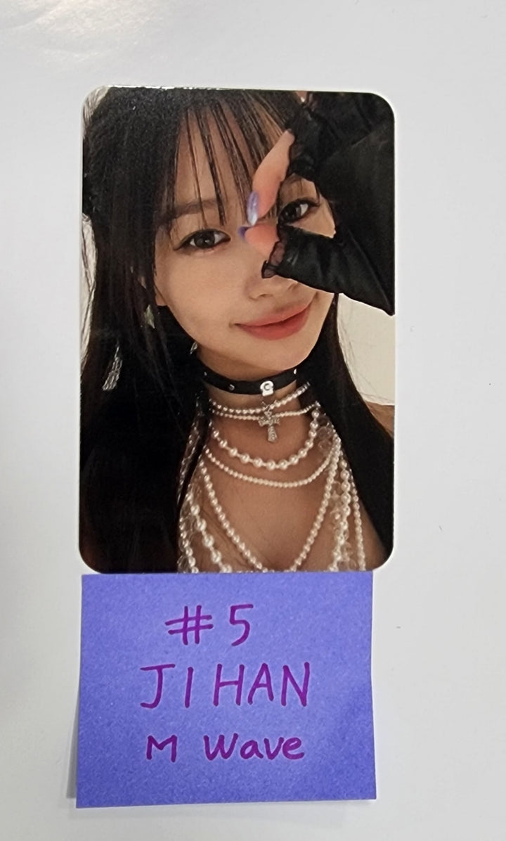 Weeekly "ColoRise" 5th mini - Mwave Signed Album Event Photocard [23.12.15] - HALLYUSUPERSTORE