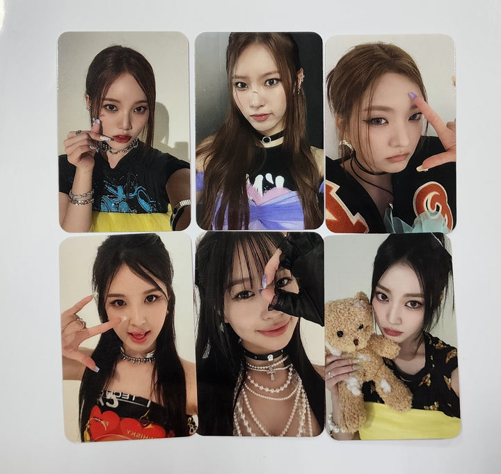 Weeekly "ColoRise" 5th mini - Mwave Signed Album Event Photocard [23.12.15] - HALLYUSUPERSTORE