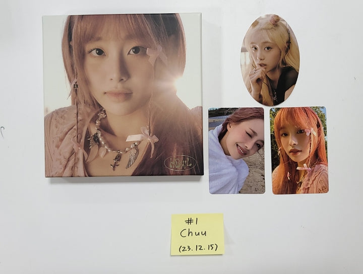 Chuu "Howl" - Hand Autographed(Signed) Album [23.12.15] - HALLYUSUPERSTORE