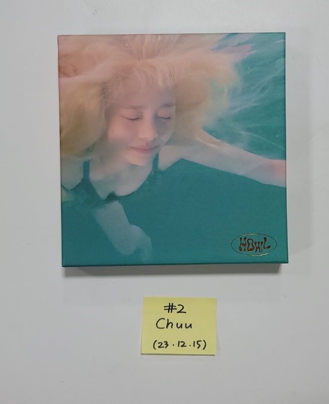 Chuu "Howl" - Hand Autographed(Signed) Album [23.12.15] - HALLYUSUPERSTORE