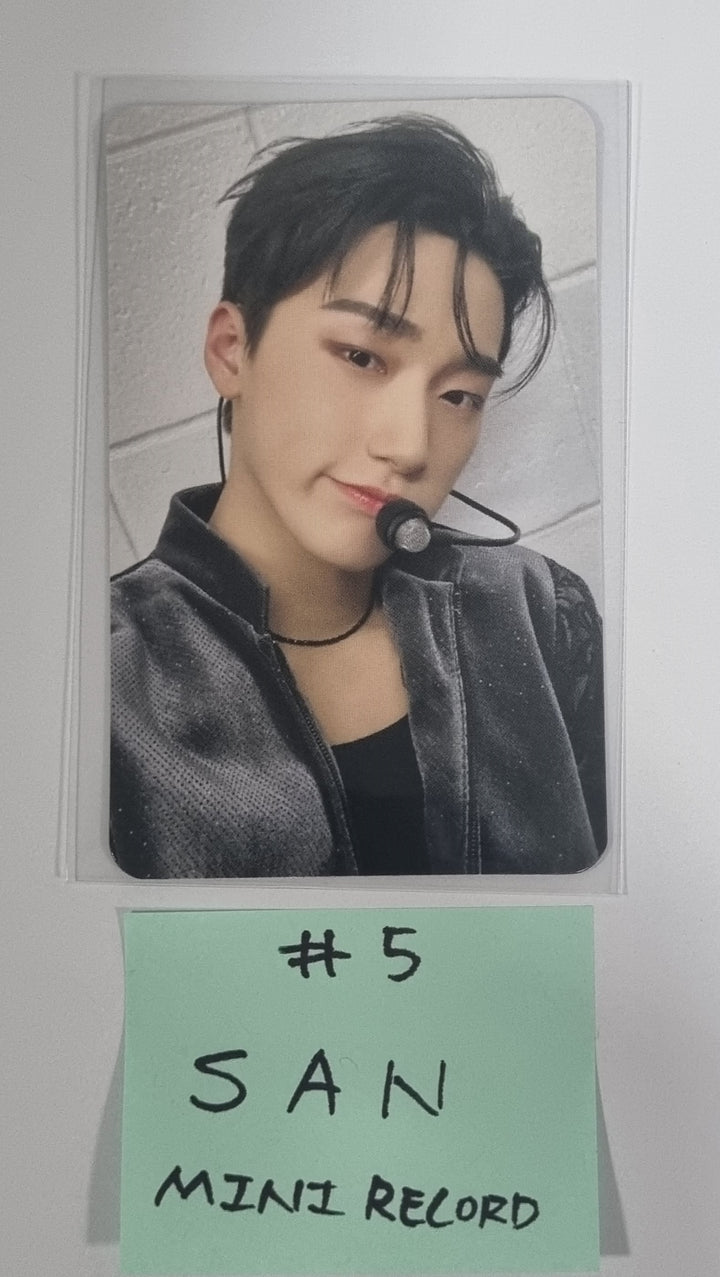 ATEEZ "THE WORLD EP.FIN : WILL" -  Minirecord Fansign Event Photocards [Platform Ver.] [23.12.18] - HALLYUSUPERSTORE