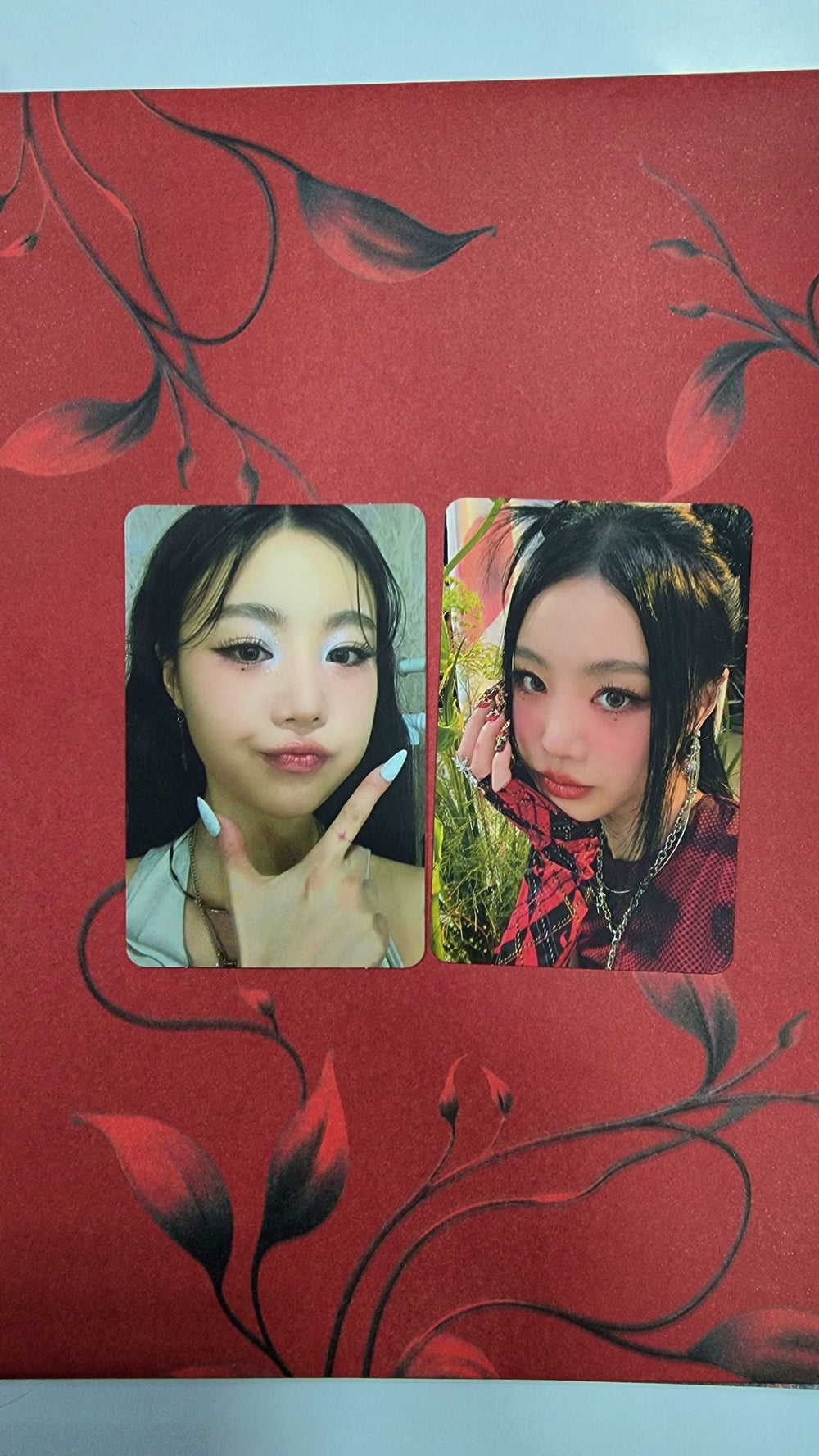 Soojin "아가씨" 1st EP - Hand Autographed(Signed) Album [23.12.18] - HALLYUSUPERSTORE