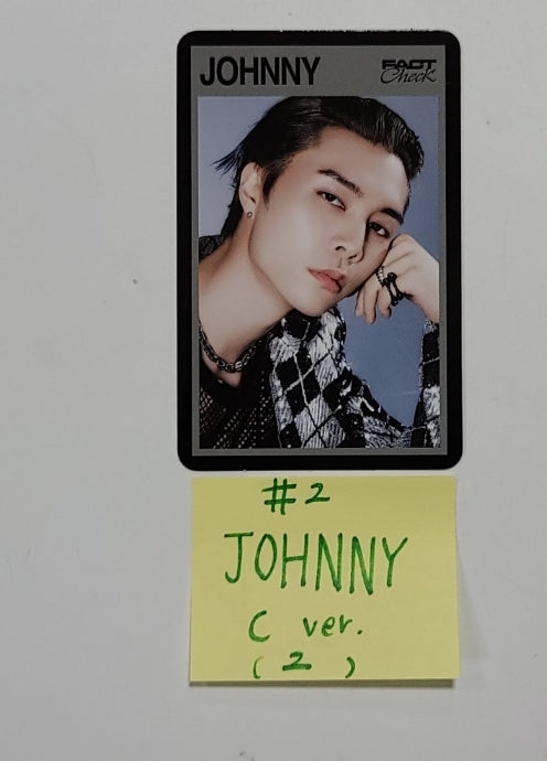 NCT 127 "Fact Check" 不可思議 展 : NCT 127 The 5th Album - SM Town Pop-Up Trading Photocard [C Ver] [23.12.19] - HALLYUSUPERSTORE