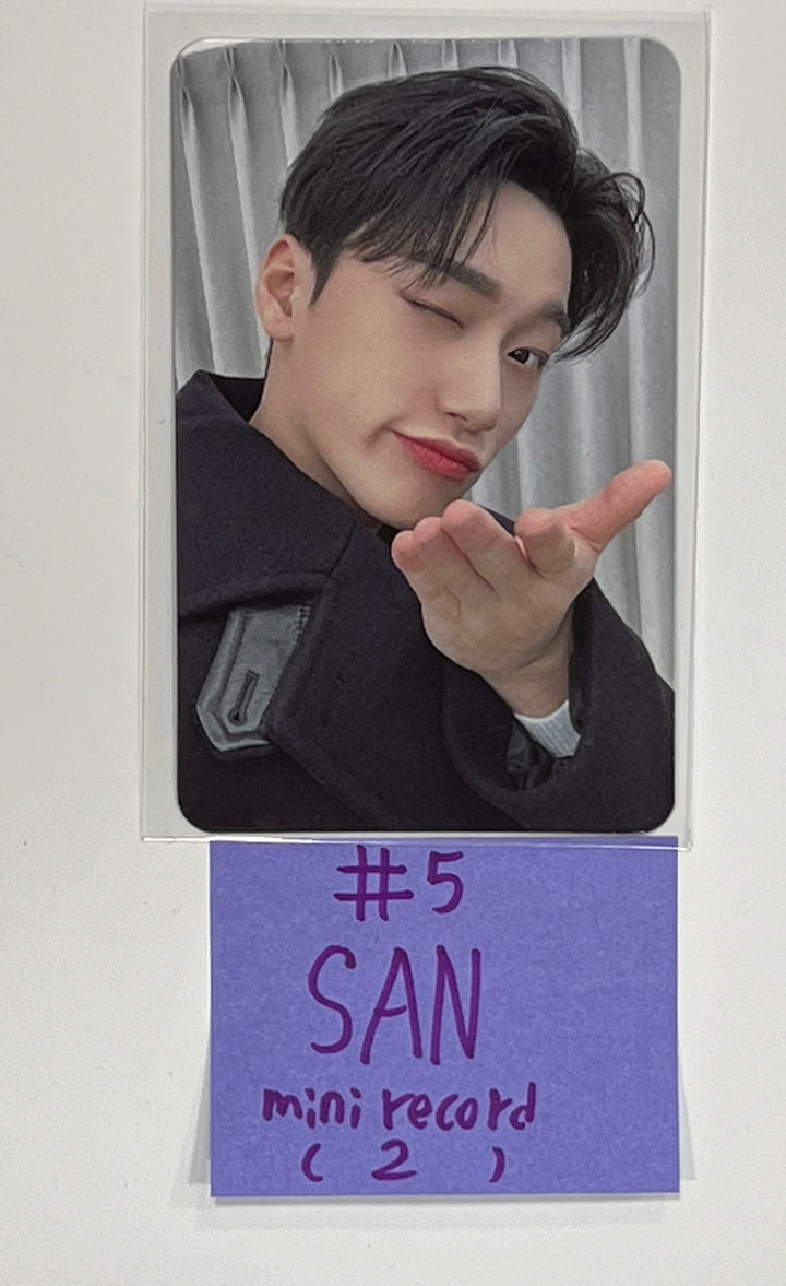 ATEEZ "THE WORLD EP.FIN : WILL" -  Minirecord Fansign Event Photocard Round 2 [Platform Ver.] [23.12.21] - HALLYUSUPERSTORE