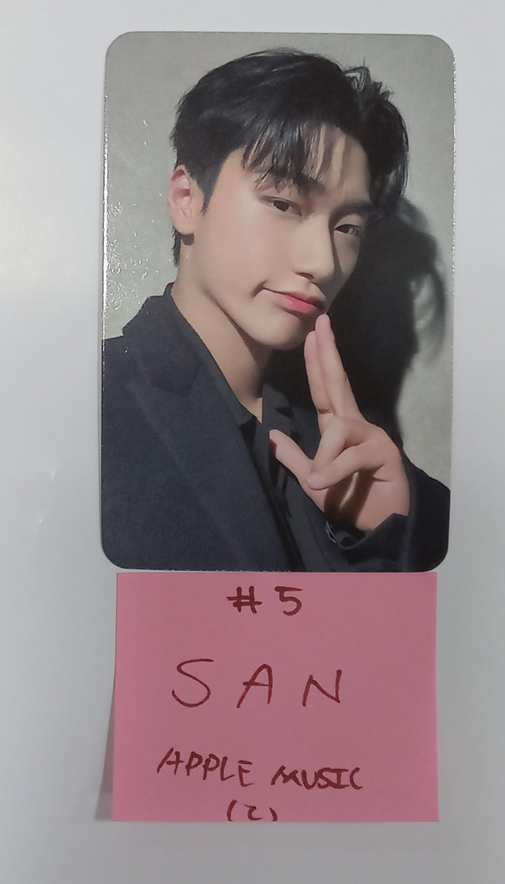 ATEEZ "THE WORLD EP.FIN : WILL" - Apple Music Fansign Event Photocard [23.12.27] - HALLYUSUPERSTORE