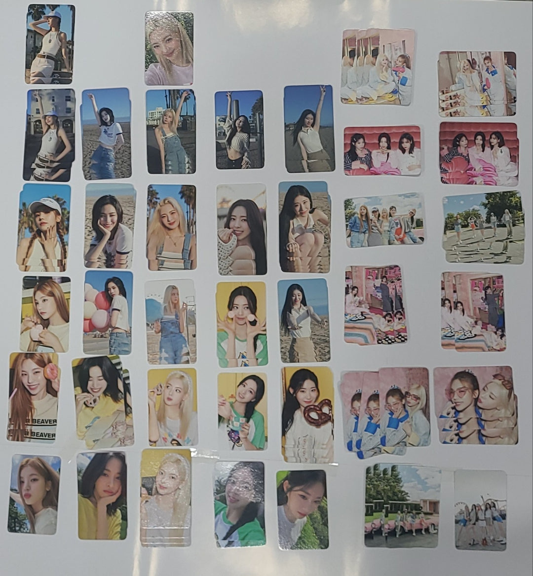 ITZY 2024 Season's Greetings- Official MD Trading Photocard [23.12.28] - HALLYUSUPERSTORE