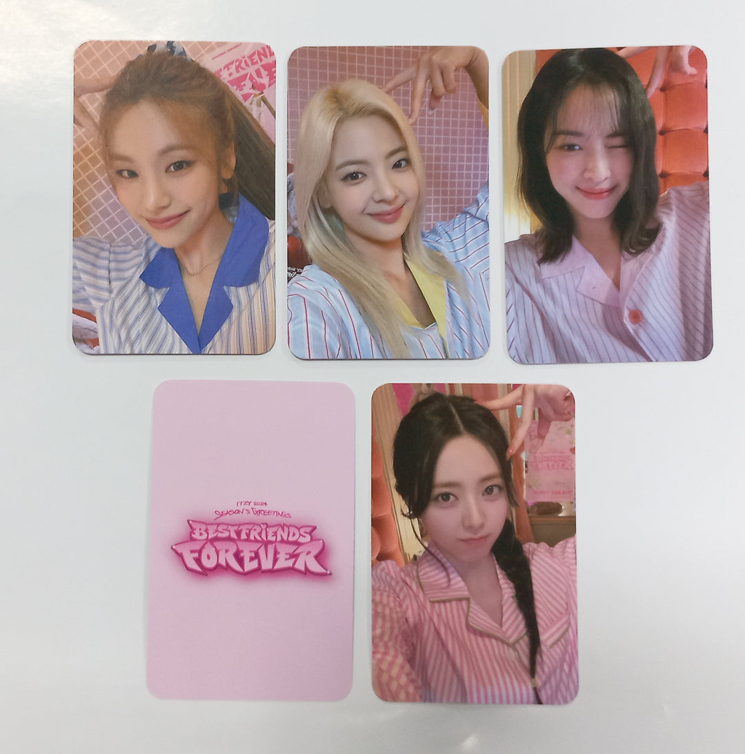 ITZY 2024 Season Greetings "Best Friends Forever" - JYP Shop MD Event Photocard [23.12.28] - HALLYUSUPERSTORE