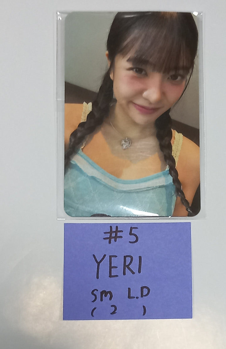 Red Velvet  "Chill Kill" - SM Town Lucky Draw Event Photocard [24.1.2] - HALLYUSUPERSTORE