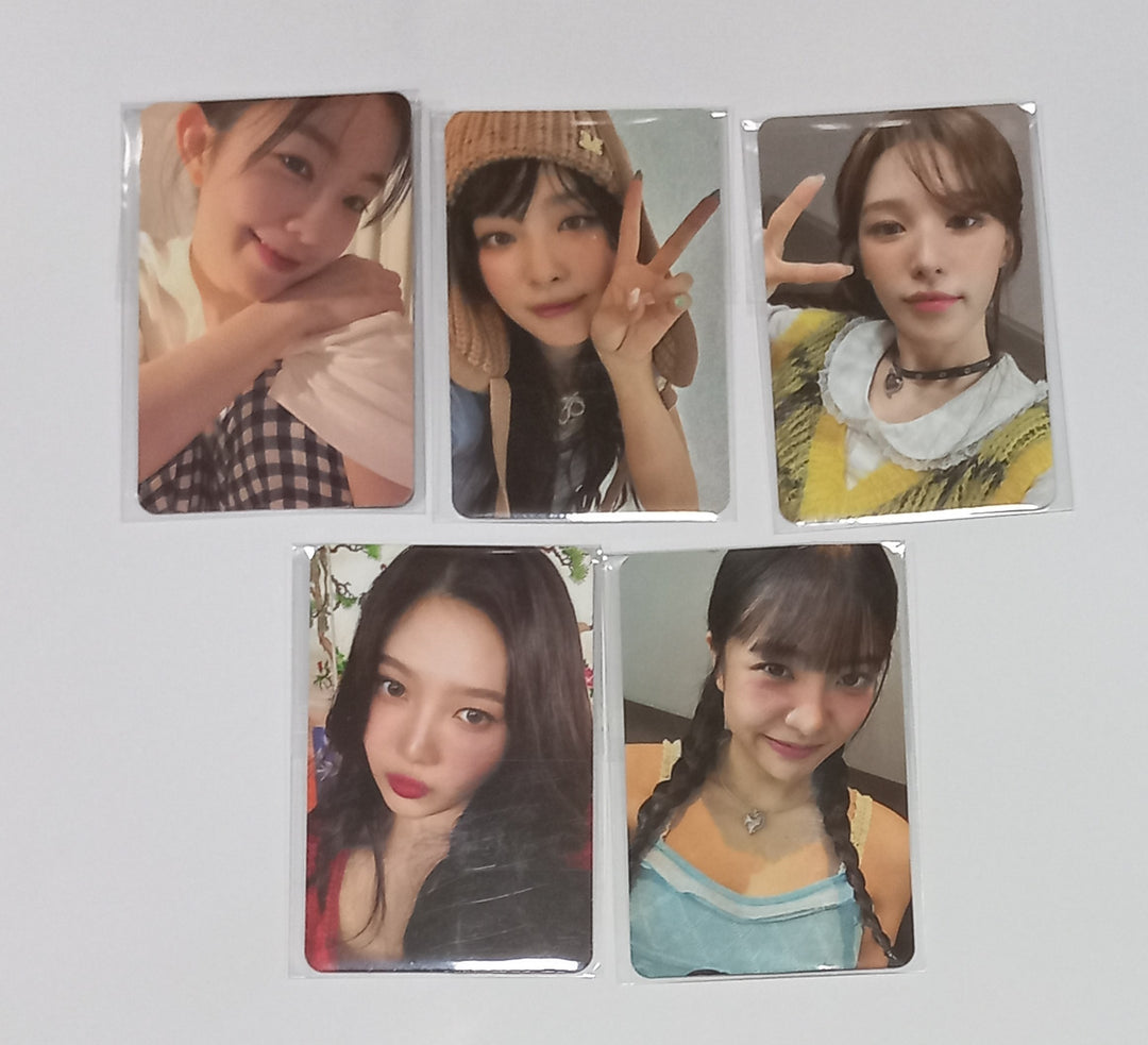 Red Velvet  "Chill Kill" - SM Town Lucky Draw Event Photocard [24.1.2] - HALLYUSUPERSTORE