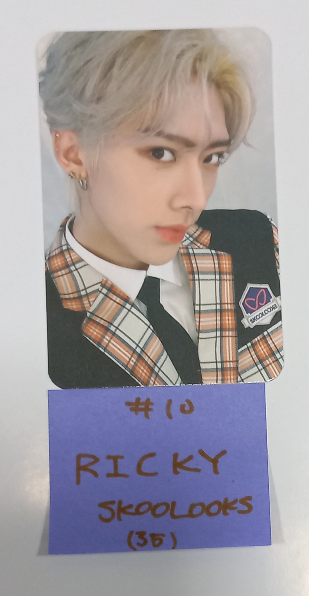 ZEROBASEONE(ZB1) - SKOOLOOKS Event Photocard [24.1.2] - HALLYUSUPERSTORE