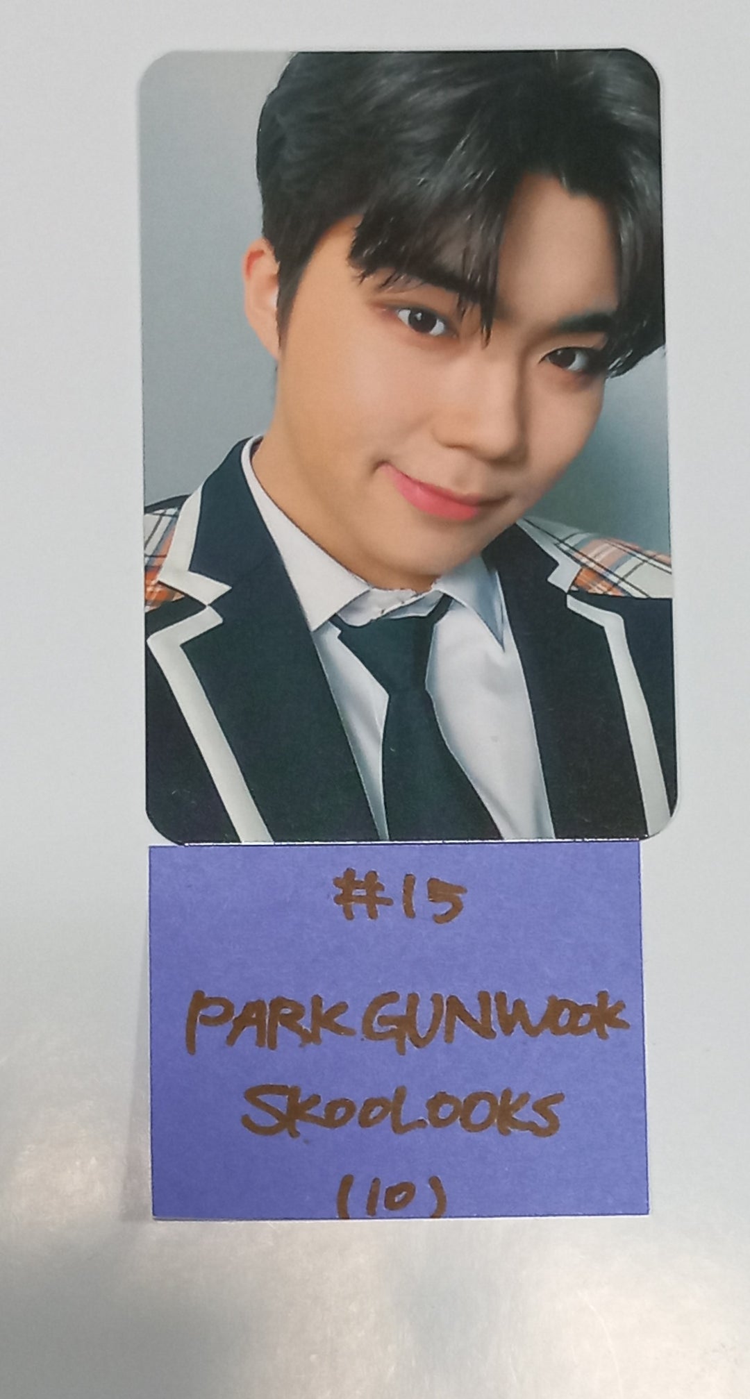 ZEROBASEONE(ZB1) - SKOOLOOKS Event Photocard [24.1.2] - HALLYUSUPERSTORE