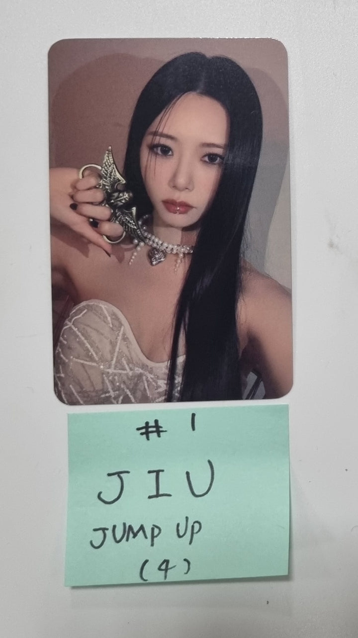 Dreamcatcher "VillainS" - Jump Up Fansign Event Photocard [24.1.8] - HALLYUSUPERSTORE