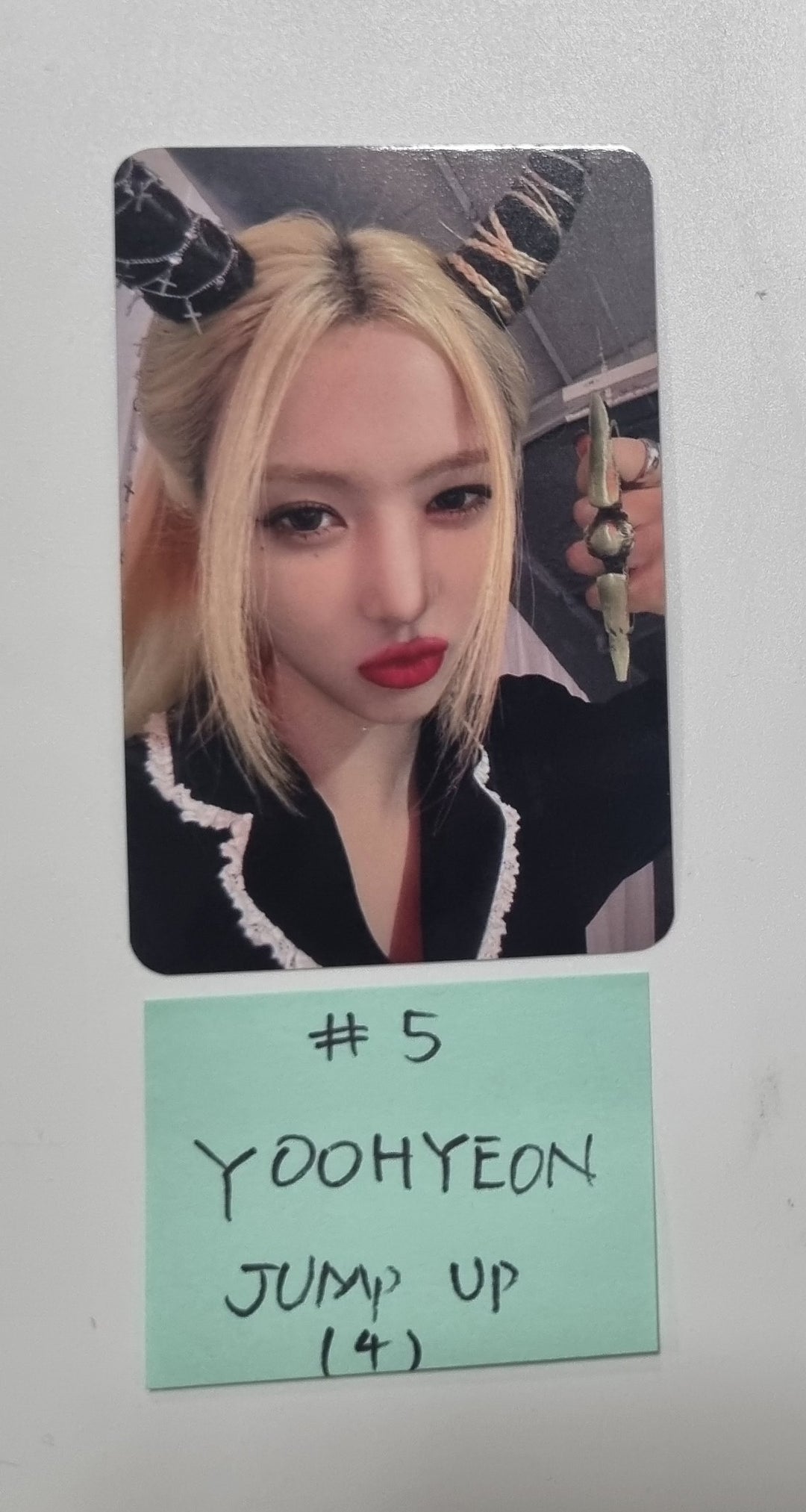 Dreamcatcher "VillainS" - Jump Up Fansign Event Photocard [24.1.8] - HALLYUSUPERSTORE