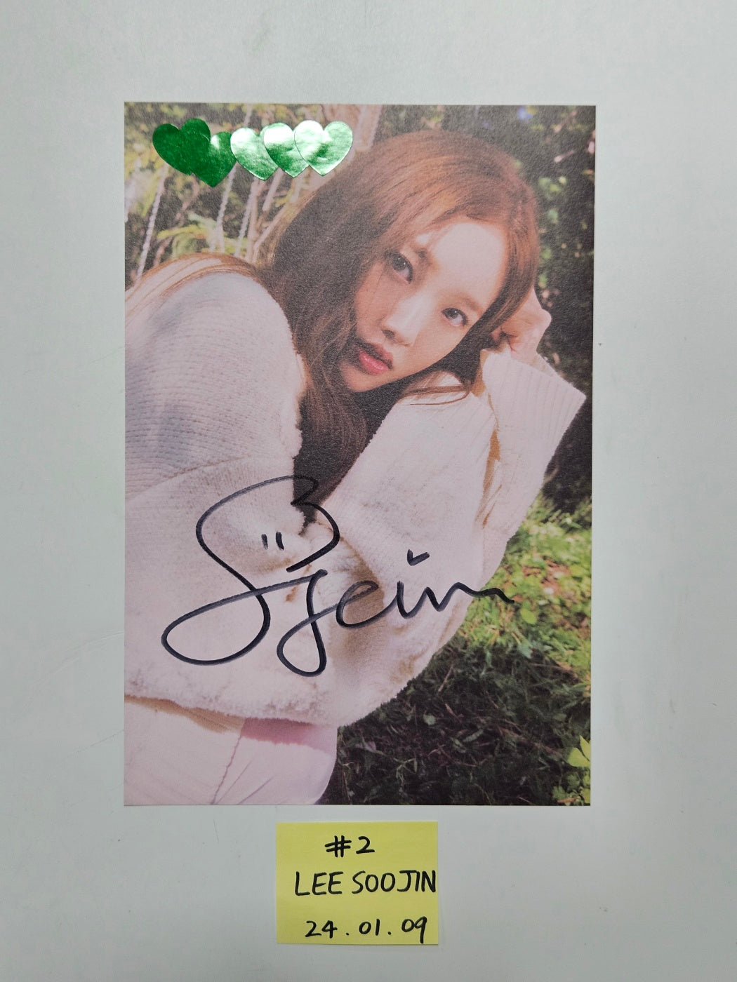 Weeekly "ColoRise" 5th mini - A Cut Page From Fansign Event Album [24.1.9] - HALLYUSUPERSTORE
